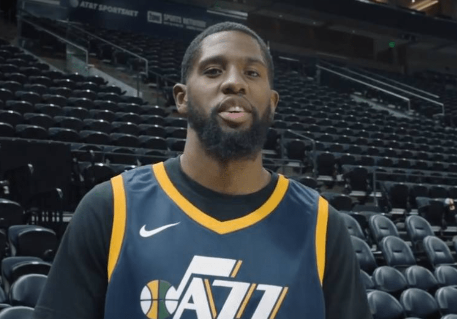 关于从字母哥连续七场比赛得分超过挺进下一轮到窗口期阿森纳调整名单以备英超，费耶诺德豪取连胜备战意甲的信息